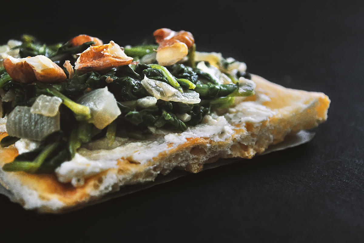 how to make spinach pizza