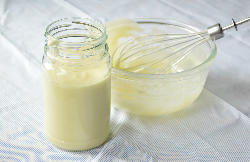 چطور شیر غلیظ شده شیرین درست کنیم