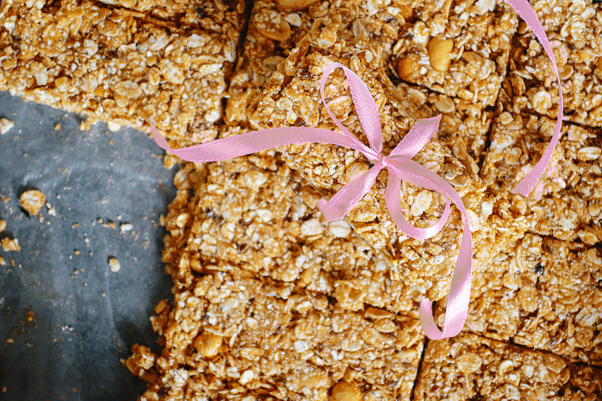 how to make wheat bran and peanut butter granola bars